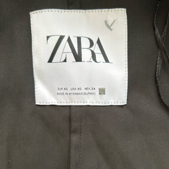ZARA LONG COAT WITH BELT SIZE XS - Picture 4 of 10